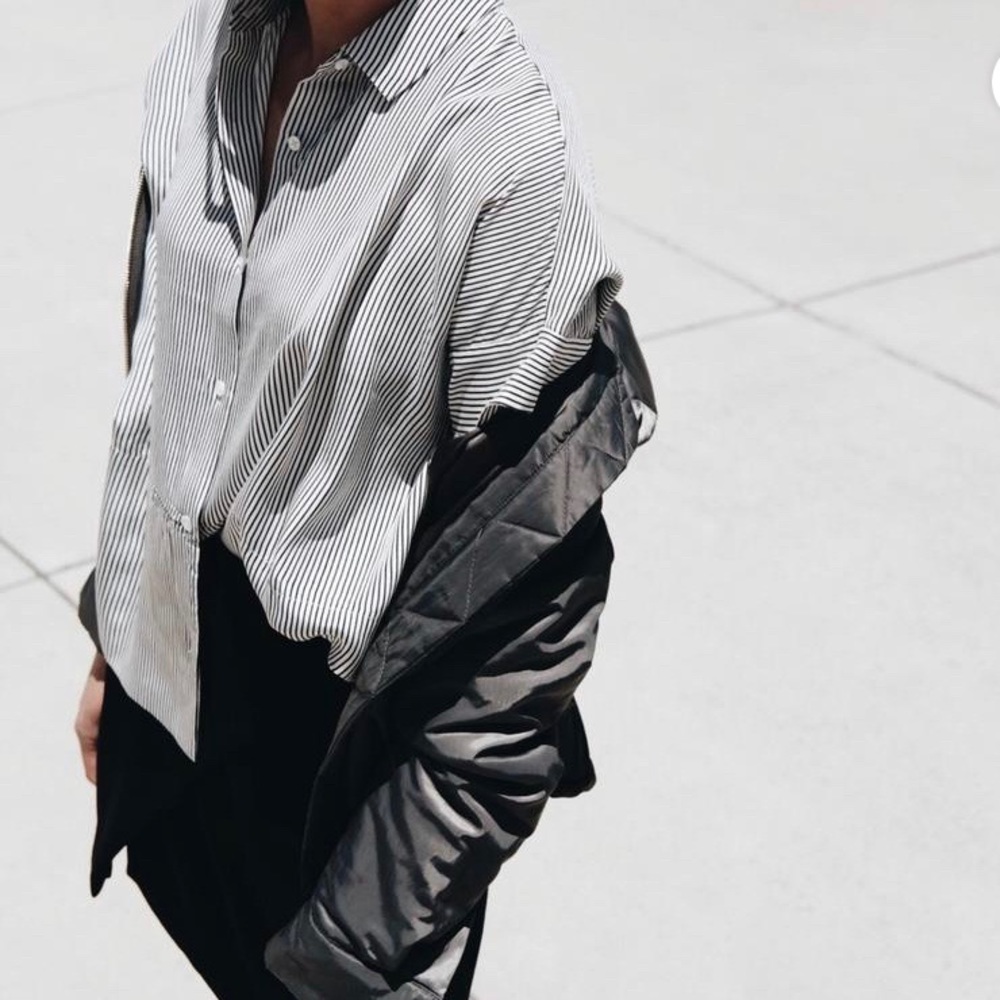 Everlane Clean Silk Square Shirt
